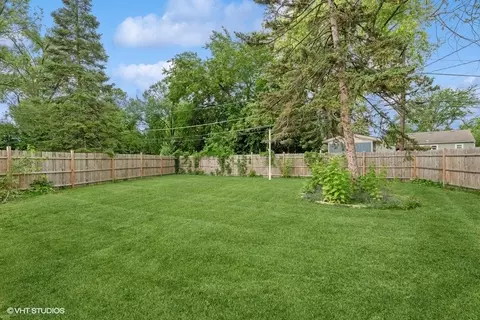 2506 Rusty Dr, Des Plaines, IL 60018 photo 13