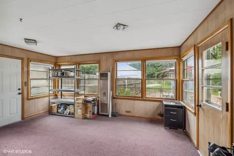 2506 Rusty Dr, Des Plaines, IL 60018 photo 6