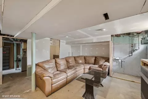 2506 Rusty Dr, Des Plaines, IL 60018 photo 11