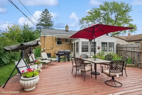2506 Rusty Dr, Des Plaines, IL 60018 photo 12