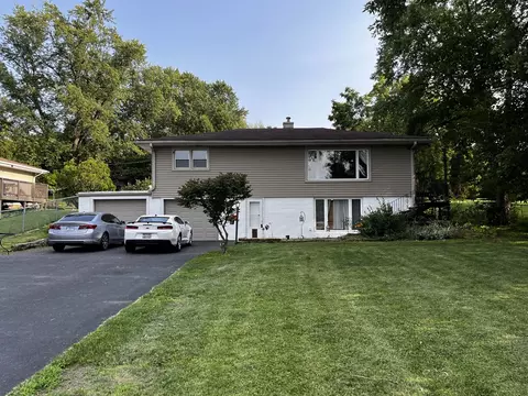 240 W Francis Rd, New Lenox, IL 60451