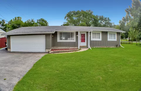 1806 Park Lane Ave, Mchenry, IL 60050