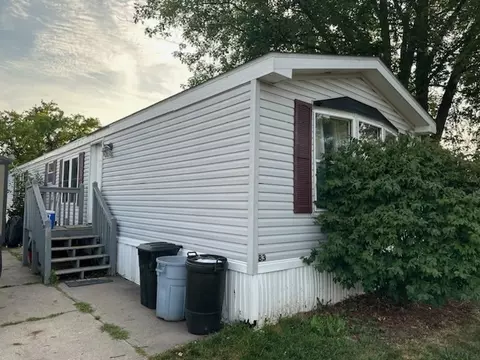 83 Robin Rd #83ROB, Beecher, IL 60401