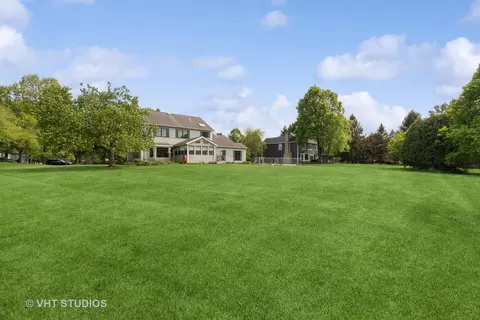 3003 Pendleton Ct, Saint Charles, IL 60175 photo 3