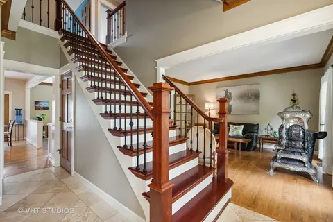 3003 Pendleton Ct, Saint Charles, IL 60175 photo 4