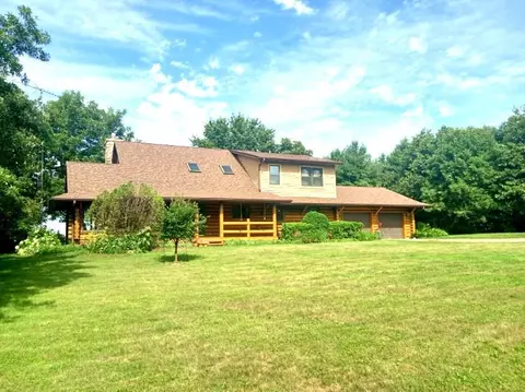 4701 Mccauley Rd, Woodstock, IL 60098