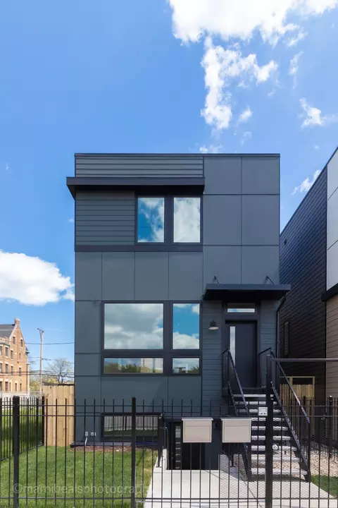 6545 S Langley Ave, Chicago, IL 60637