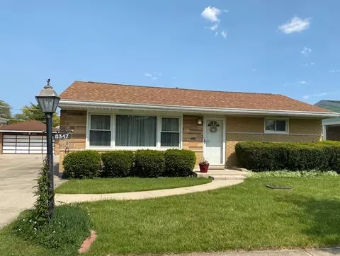 8347 N Oconto Ave, Niles, IL 60714
