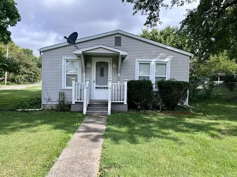 204 E North St, Kansas, IL 61933
