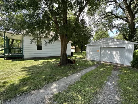 414 W 7th St, Braidwood, IL 60408 photo 14