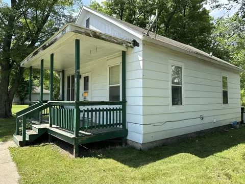 414 W 7th St, Braidwood, IL 60408 photo 4