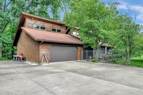 2340 County Road 1150 N, Sidney, IL 61877