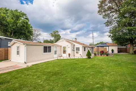 2121 Louis St, Melrose Park, IL 60164