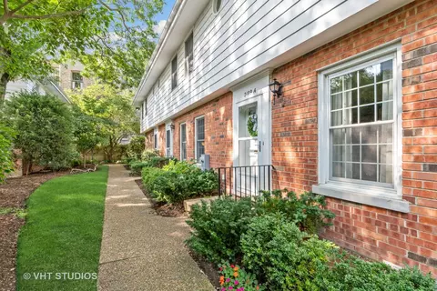2109 Sherman Ave #B, Evanston, IL 60201