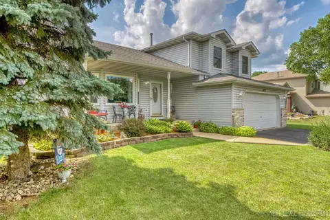1409 Lakewood Dr, Joliet, IL 60431