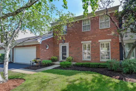 1213 W Bauer Rd, Naperville, IL 60563
