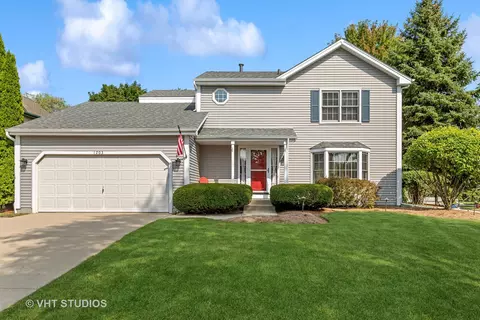 1203 Bennington Dr, Crystal Lake, IL 60014