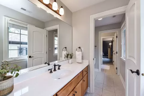 859 E Hillside Rd, Naperville, IL 60540 photo 33