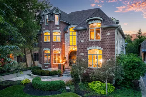 859 E Hillside Rd, Naperville, IL 60540 photo 57