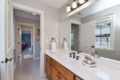 859 E Hillside Rd, Naperville, IL 60540 photo 31