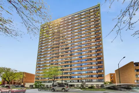 6030 N Sheridan Rd #1905, Chicago, IL 60660