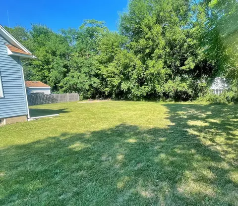 2918 Parkside Ave, Mchenry, IL 60051 photo 3