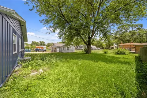 3237 Phillips Ave, Steger, IL 60475 photo 14