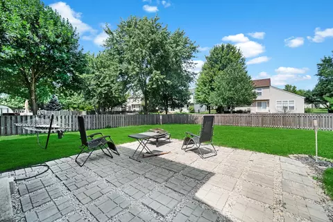 792 Suncrest Dr, Aurora, IL 60506 photo 24