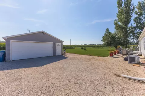 402 N 4th Ave, Chenoa, IL 61726 photo 4