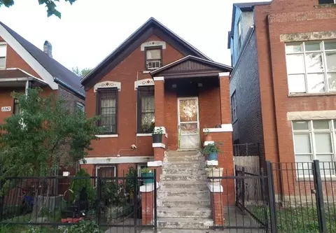 2240 S Sawyer Ave, Chicago, IL 60623