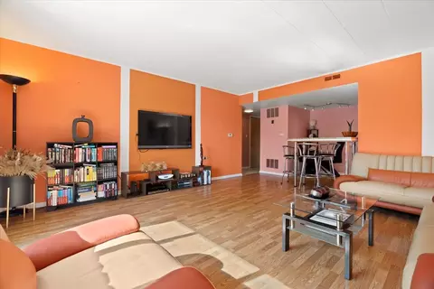 100 Deborah Ln #B30, Wheeling, IL 60090 photo 6