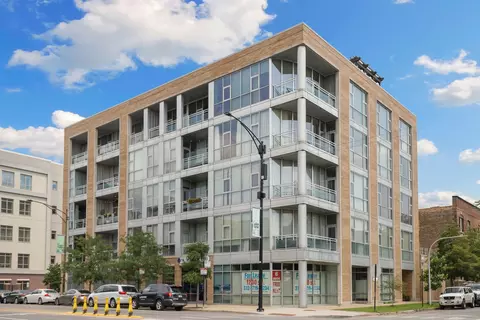 1550 W Cornelia Ave #304, Chicago, IL 60657