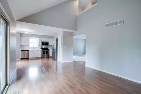 2203 Riverside Dr, Plainfield, IL 60586 photo 12
