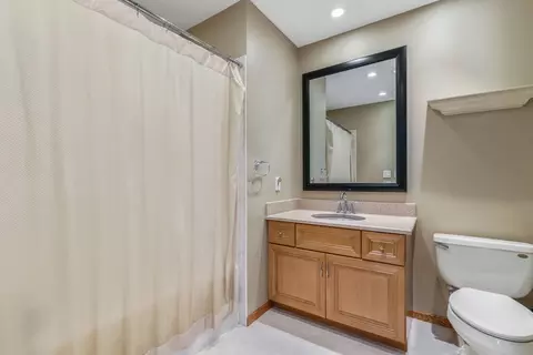 333 E 4th St, Lockport, IL 60441 photo 13