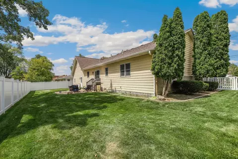 333 E 4th St, Lockport, IL 60441 photo 26