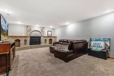 333 E 4th St, Lockport, IL 60441 photo 20