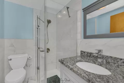 124 S Commonwealth Ave, Elgin, IL 60123 photo 12