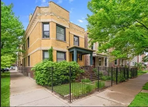 2700 N Troy St, Chicago, IL 60647