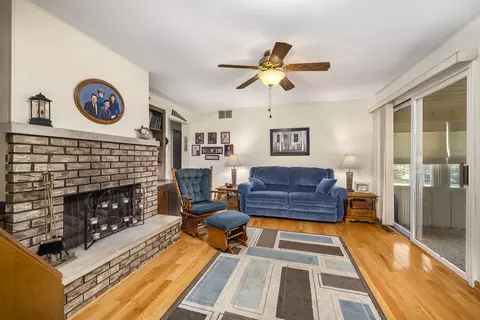 1745 Nelson Rd, Morris, IL 60450 photo 8