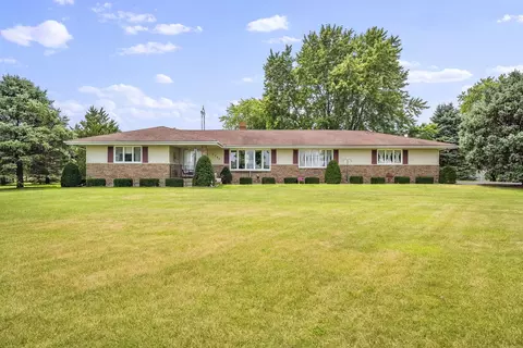 1745 Nelson Rd, Morris, IL 60450