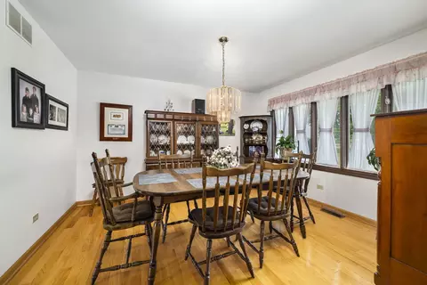 1745 Nelson Rd, Morris, IL 60450 photo 9