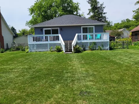 2216 Colby Dr, Mchenry, IL 60050 photo 2