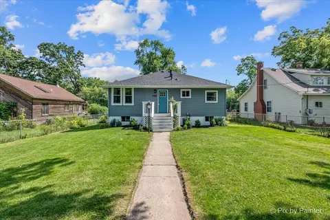 2216 Colby Dr, Mchenry, IL 60050 photo 5