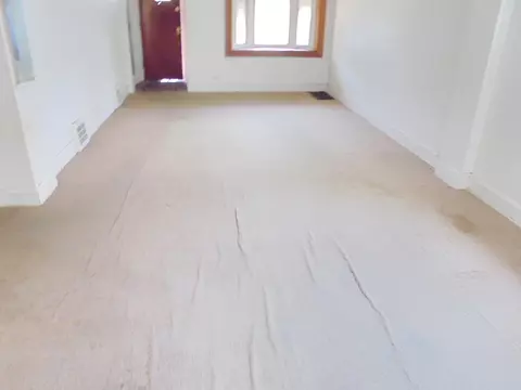 10024 S Eberhart Ave, Chicago, IL 60628 photo 8