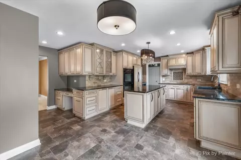 149 Adare Dr, Cary, IL 60013 photo 18