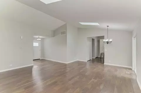 935 Fieldside Ln, Aurora, IL 60504 photo 7
