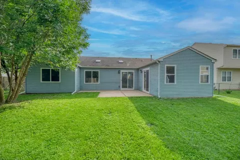 935 Fieldside Ln, Aurora, IL 60504 photo 28