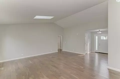 935 Fieldside Ln, Aurora, IL 60504 photo 9