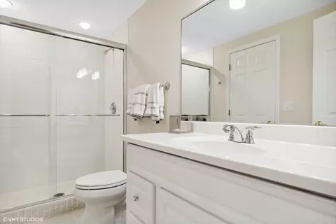 320 E North Ave, Lake Bluff, IL 60044 photo 25