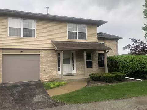 9388 Meadowview Dr, Orland Hills, IL 60487